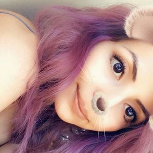 Meet your Posher, Ana